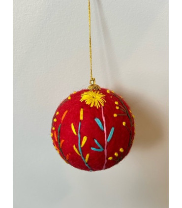 Floral felt bauble