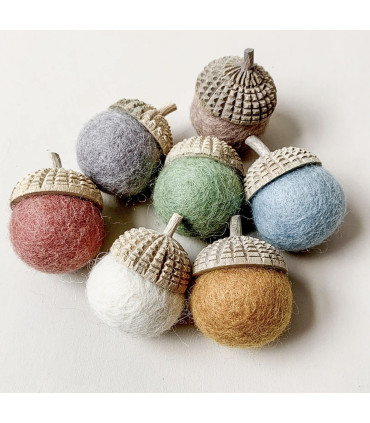 Earth Acorn